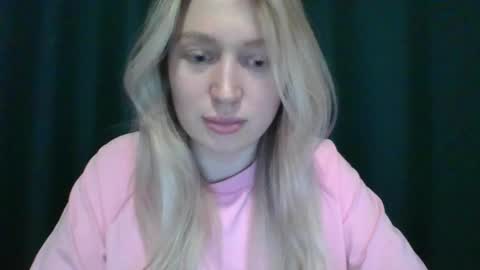 citrusblissss online show from March 7, 3:18 pm