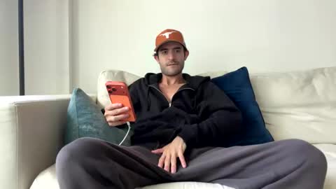 ckeefer96 online show from April 29, 9:30 pm
