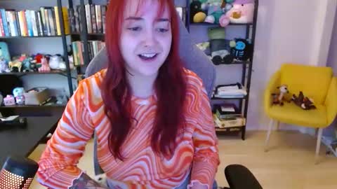 Claire online show from April 21, 11:12 pm