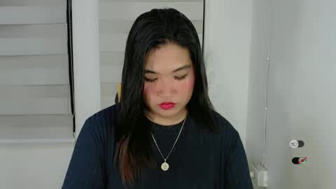 CLAIRE online show from March 9, 9:02 am