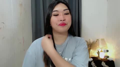 CLAIRE online show from September 23, 3:06 pm