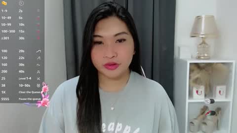 CLAIRE online show from February 21, 6:49 am