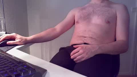 clamshive7 online show from April 4, 6:09 am