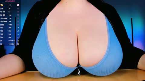 Clara  online show from December 21, 3:36 am