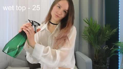 Snapshot of clare_ff chatting on March 5, 1:06 pm Claire online show from March 5, 1:06 pm