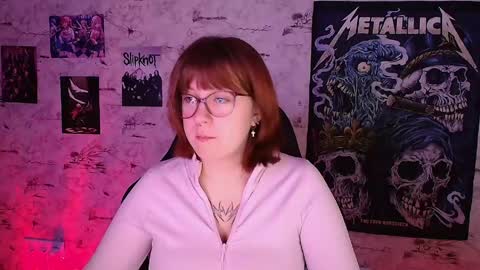 Clarissa online show from April 30, 3:50 pm