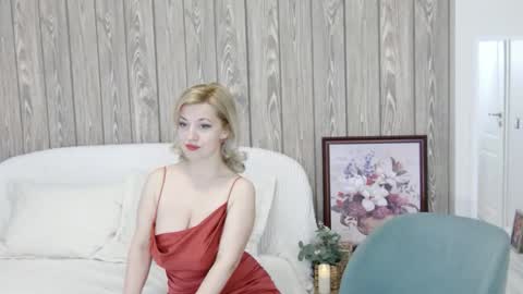 Classy Tinna online show from April 7, 3:41 am