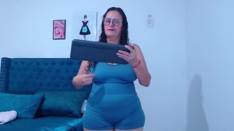 Clayr online show from February 26, 4:32 pm