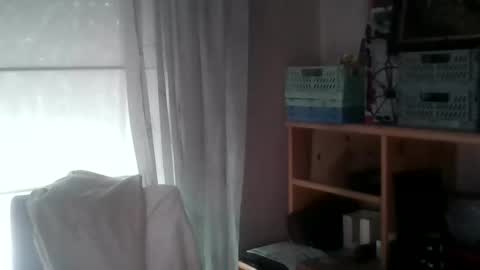 Surfer-dude online show from October 18, 2:54 pm