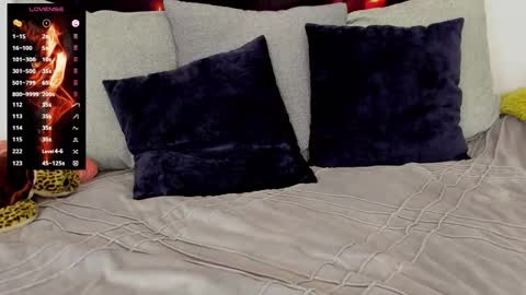 Cleo Schedule Updates online show from October 30, 2:56 am