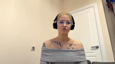 Rachel online show from July 15, 6:01 pm