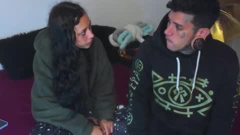 Snapshot of cleosexxx chatting on October 22, 9:56 am cleo y maikol online show from October 22, 9:56 am