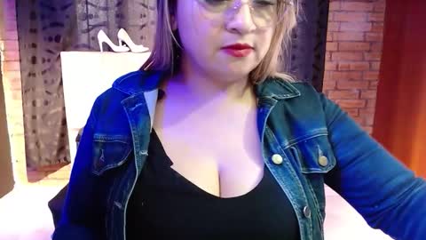 celeste online show from February 7, 10:02 pm