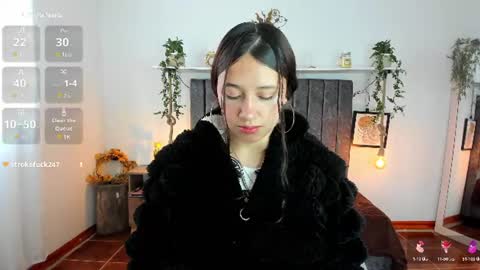 cloe_7 online show from July 15, 1:05 pm