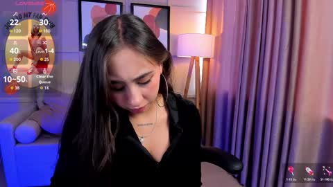 Cloe  online show from October 28, 9:49 pm