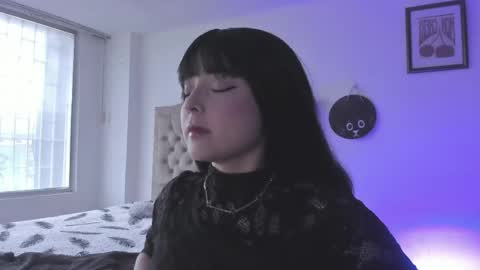 Cloe Ricci online show from May 8, 8:03 pm