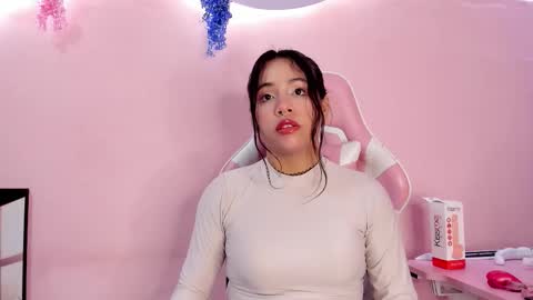 Clohe the wonder online show from March 23, 8:03 pm