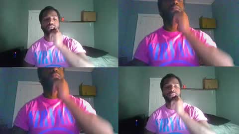 Snapshot of clouvo chatting on January 7, 9:18 am clouvo online show from January 7, 9:18 am