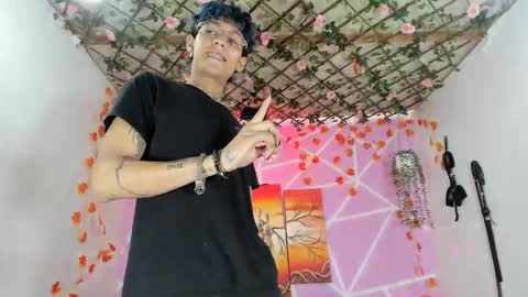 club_latinboys online show from September 14, 2:18 pm