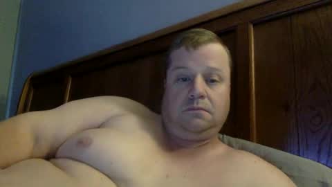 cmachen online show from December 8, 5:01 pm