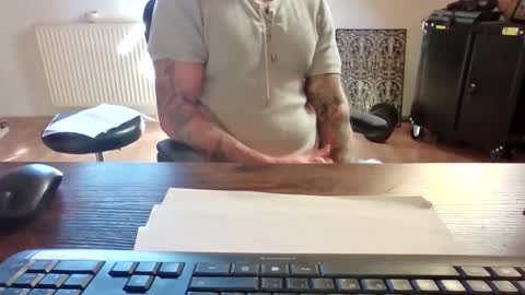 Snapshot of cock4onenight chatting on September 11, 9:21 am cock4onenight online show from September 11, 9:21 am