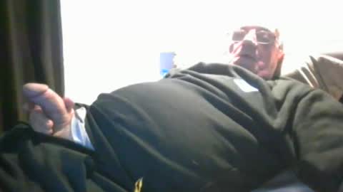 cock9635 online show from February 13, 11:39 am