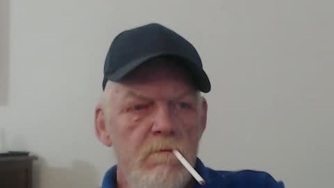 cockreadynow4u online show from November 16, 5:42 am