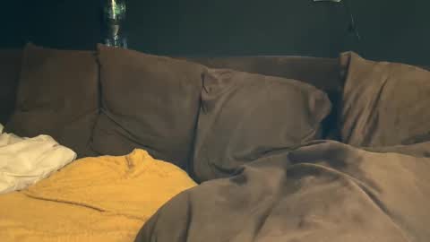 Jeremiah online show from December 20, 10:43 pm