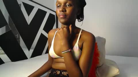 coco_pot online show from April 10, 7:07 pm