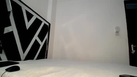 coco_pot online show from May 16, 5:37 am