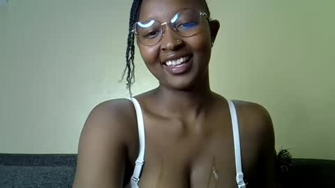 Coco online show from April 11, 5:01 am