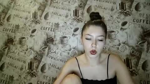 cocoberry1 online show from February 26, 8:36 pm