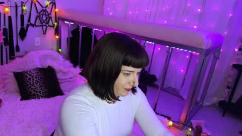 Snapshot of cocodeville chatting on December 16, 3:51 am Coco Deville online show from December 16, 3:51 am