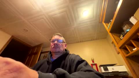 codeman9998 online show from November 18, 4:10 pm