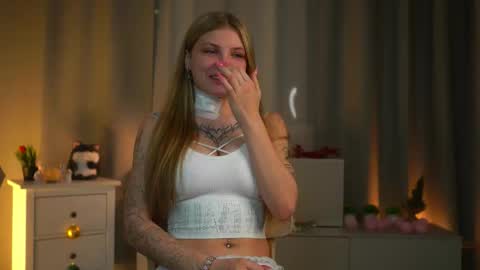 Jenny online show from March 27, 3:02 pm