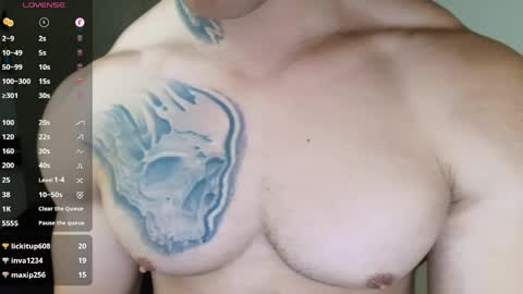 colombianmuscle8 online show from May 16, 2:52 am