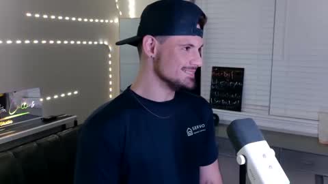 Colton Cullens online show from November 9, 3:10 am