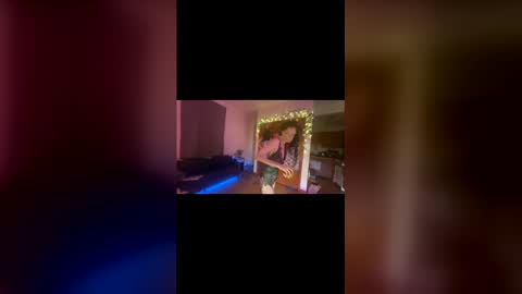 cometomamat online show from May 19, 1:01 am