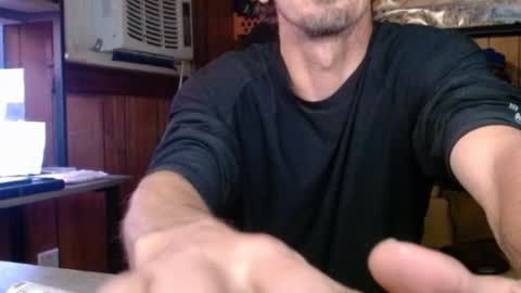 Nelson or ComicKing and sometime Peachy143 online show from December 18, 2:51 am