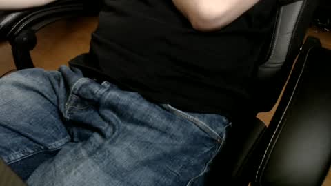 commanderchip online show from January 15, 4:32 pm