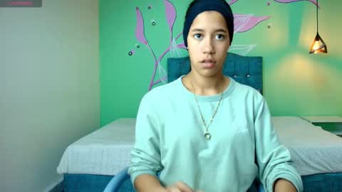 Snapshot of connie_bell chatting on October 20, 8:03 pm C O N N I E online show from October 20, 8:03 pm