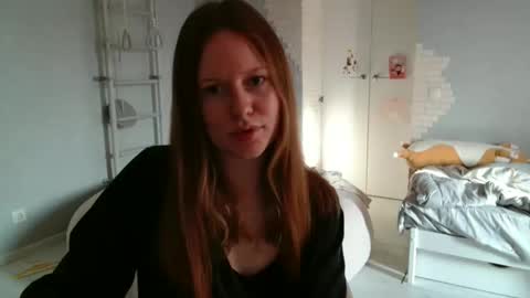 Snapshot of connie_daw chatting on October 25, 9:19 am Connie Daw online show from October 25, 9:19 am