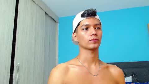 Connor online show from January 31, 12:06 am