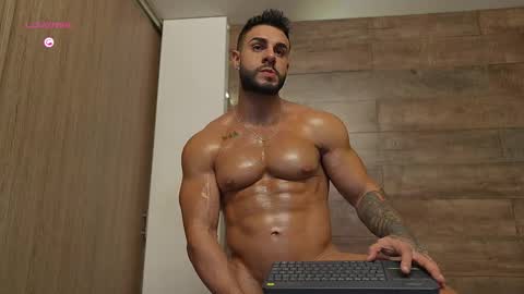 connor_h1 online show from March 5, 4:43 am