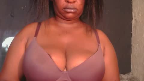 conny online show from February 5, 5:00 am