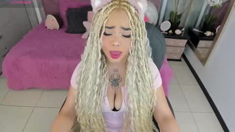 Conny online show from December 18, 2:56 pm