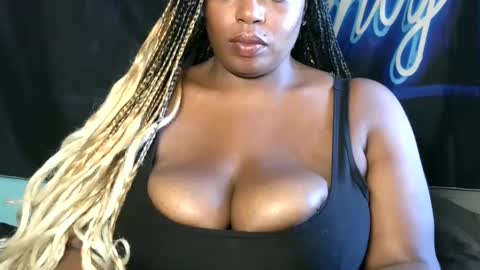 Cookie1019 online show from December 10, 6:06 pm