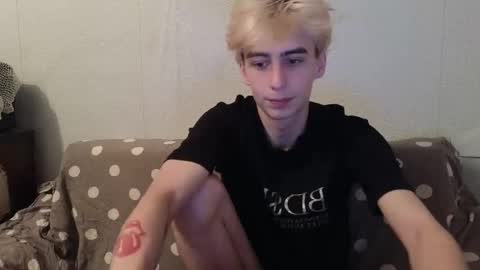 Snapshot of cookie_sex chatting on October 21, 11:08 pm cookie_sex online show from October 21, 11:08 pm