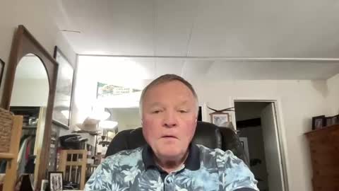 Snapshot of cookoosnest chatting on February 1, 11:37 pm cookoosnest online show from February 1, 11:37 pm