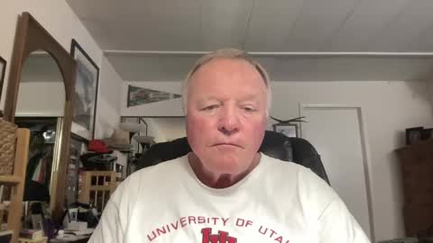 Snapshot of cookoosnest chatting on March 8, 5:07 am cookoosnest online show from March 8, 5:07 am